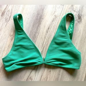 Billabong swim suit top